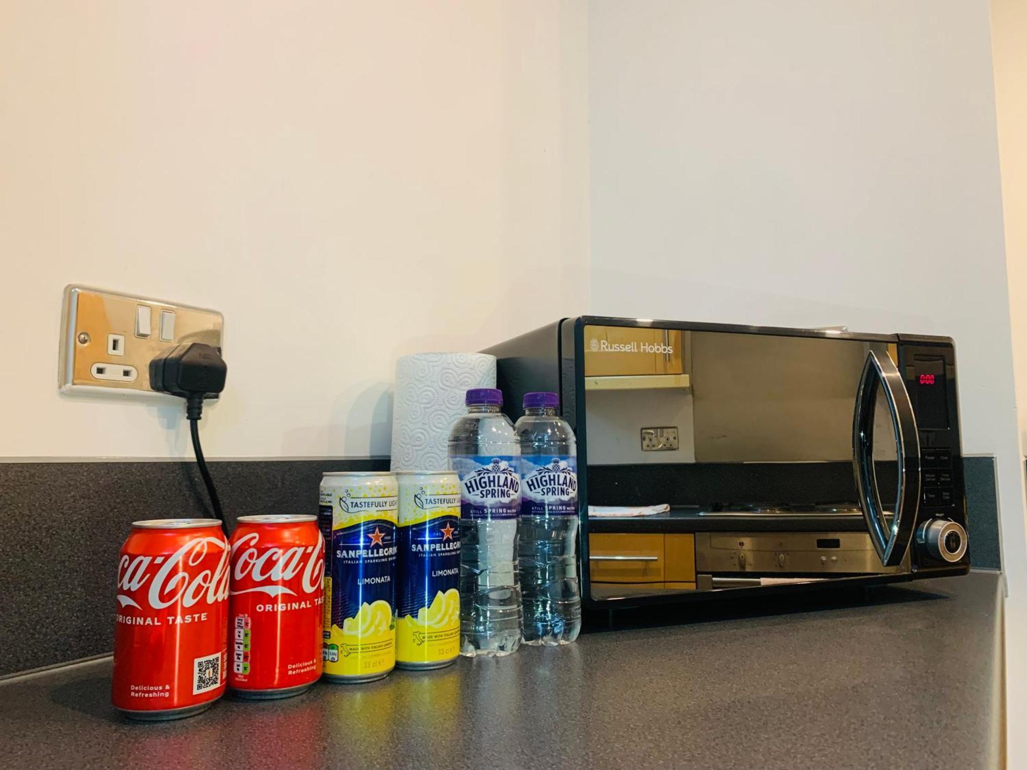 North Acton Flat Apartment ลอนดอน ภายนอก รูปภาพ