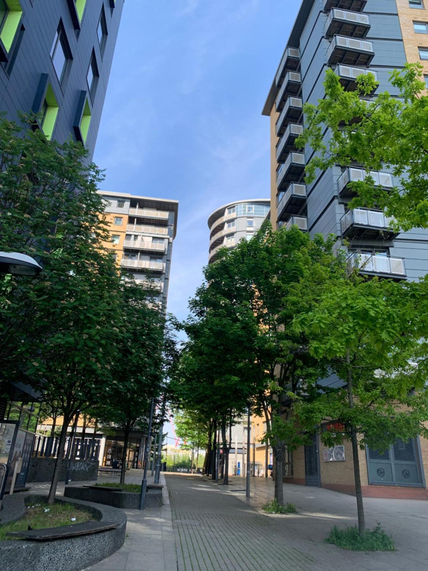 North Acton Flat Apartment ลอนดอน ภายนอก รูปภาพ